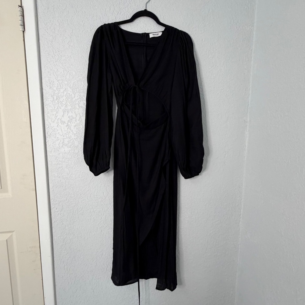 Showpo Demieh‎ Midi Dress Cut Out Wrap Black Lightweight — US 2